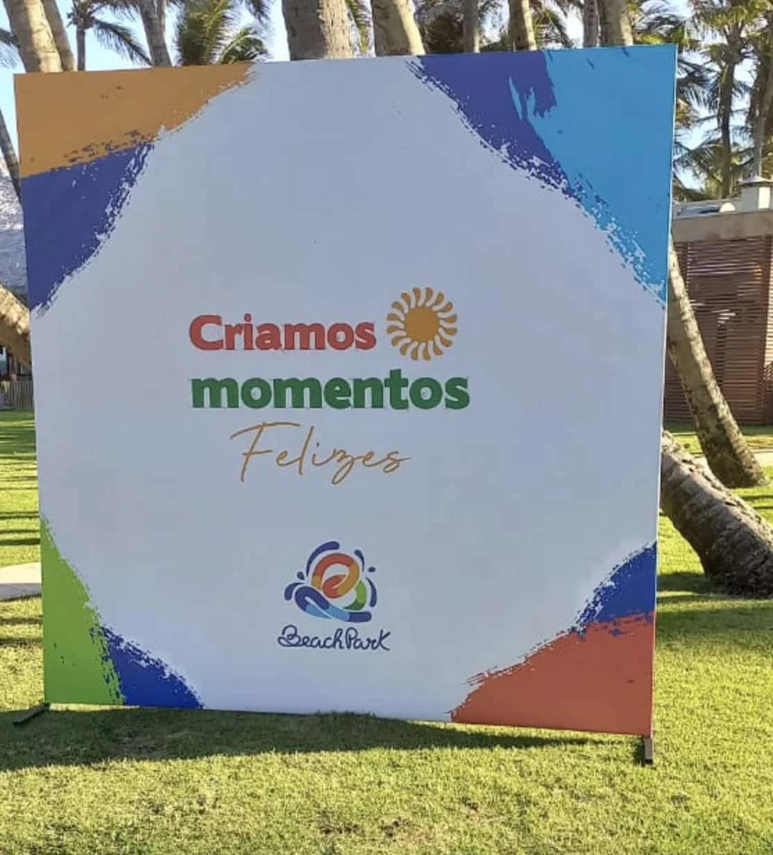 Painel em lona produzido para o Beach Park